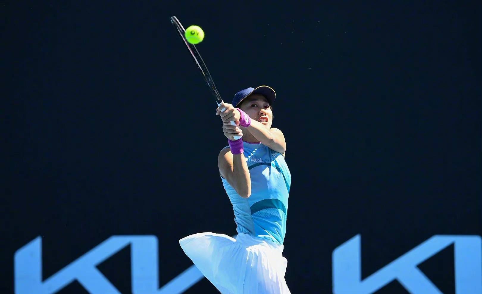 过于坚持个 过于坚持个