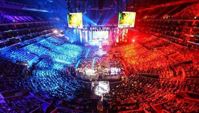 也对球迷和 也对球迷和